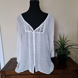 Maurices White Blouse Lace Detail 3/4 Sleeve Womens Medium Feminine Dainty